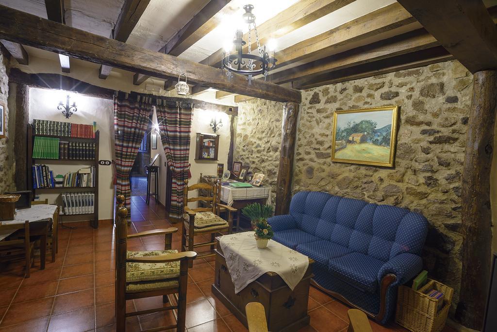 Apartamentos Rurales Tia Josefa Tornavacas Exterior photo